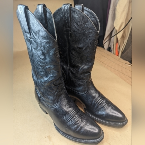 ARIAT MEN'S HERITAGE DEERTAN WESTERN PERFORMANCE BOOTS - ROUND TOE. Men's sz 8.5 - Picture 2 of 10